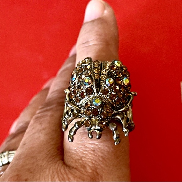 CARA n.y. Vintage Look Statement Ring - Picture 6 of 11
